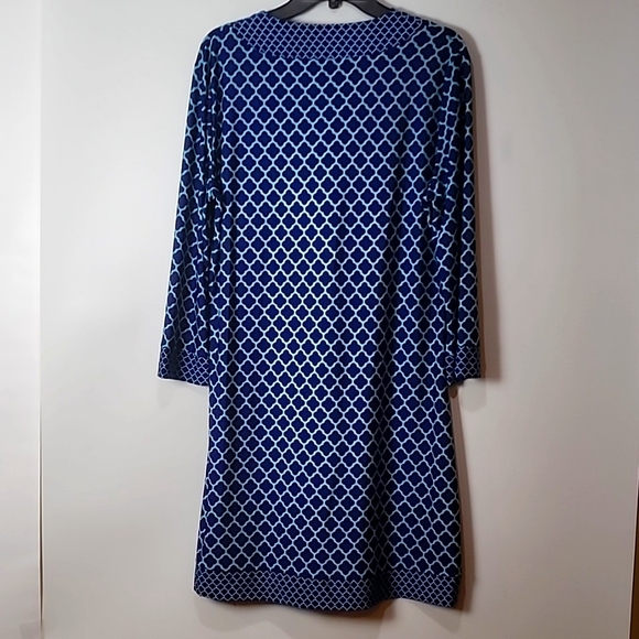 Charlie Paige Tunic V-neck Midi Dress - Picture 12 of 14